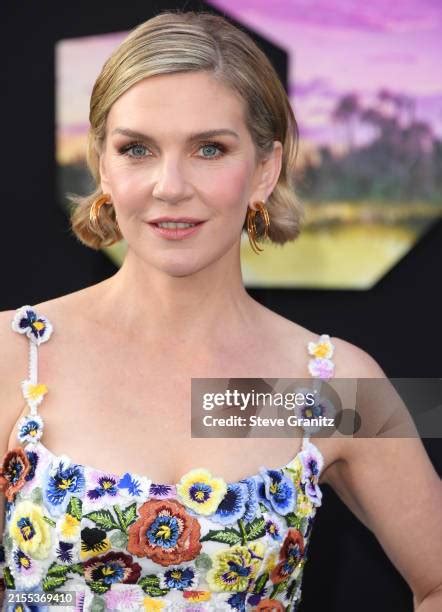 4,738 Rhea Seehorn Photos & High Res Pictures